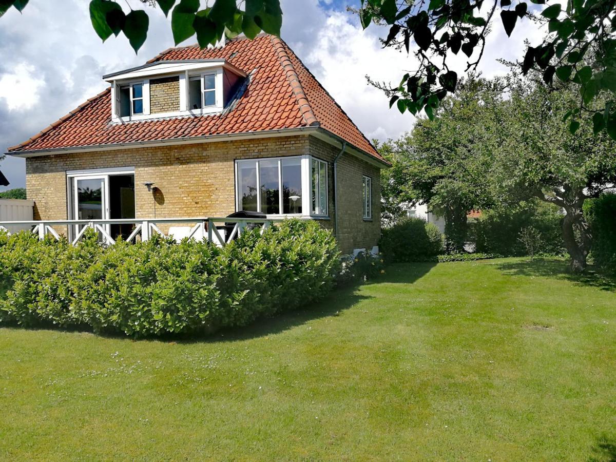 Room In A Danish Cottage With Garden View, 10 Min To Cph Gentofte Kommune Exterior foto